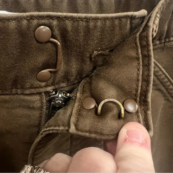 Uniqlo U Brown Denim Wide Leg Cropped Highwaisted 100% Cotton Pants Size 6 - Picture 7 of 13